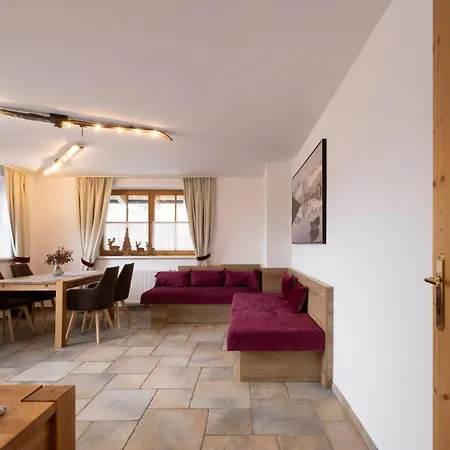 Brugger'S Ferienwohnungen Fulpmes Exterior photo